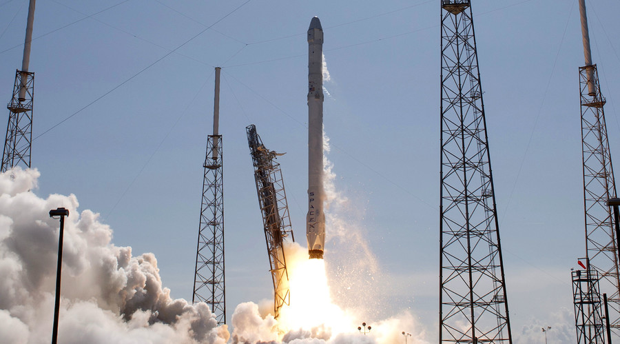 US government expected to approve first private moon mission