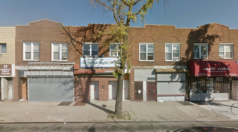 Attack on Muslim outside mosque should be investigated as a hate crime – civil rights group