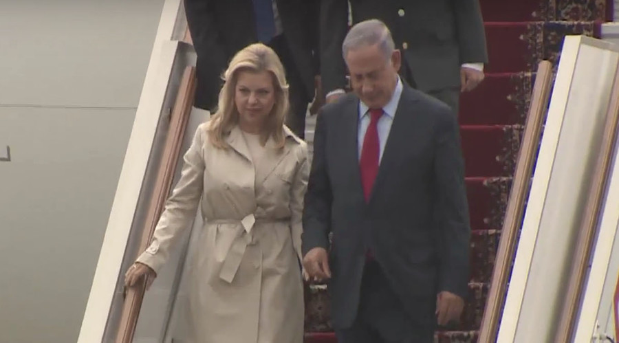 Netanyahu arrives in Moscow for talks with Putin (VIDEO)