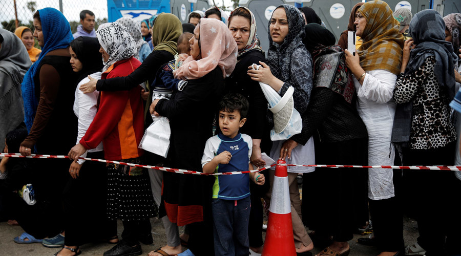 EU drafts ‘positive & negative incentives’ for African states to block migrant flows