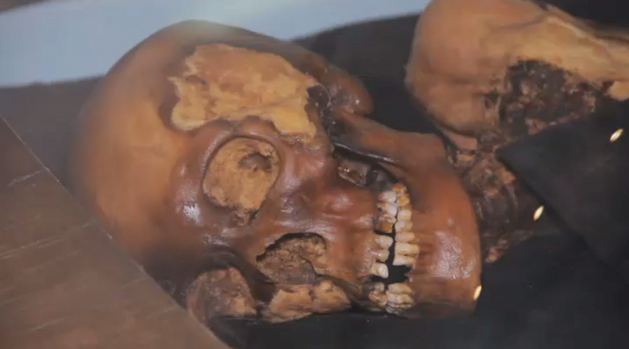 Display of doom? ‘Cursed’ mummy returns to Siberia for exhibition (VIDEO)