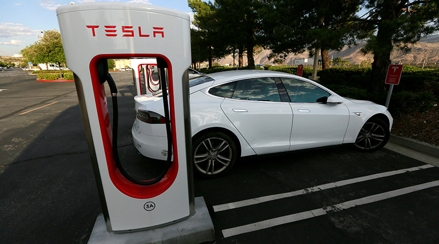 Tesla rebuffs charges of Model S safety issues as regulator reviews complaint