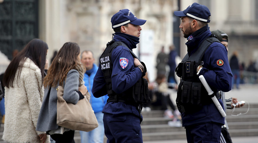 Gas leak kills 3 in Milan