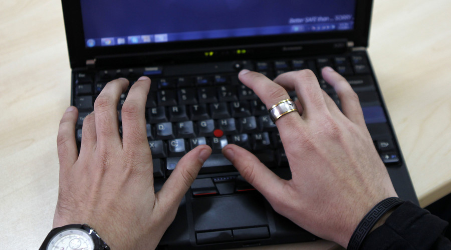 Hired hackers find over 100 bugs in Pentagon computer systems