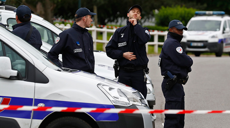Girl stabbed in France by man trying to ‘make sacrifice for Ramadan’