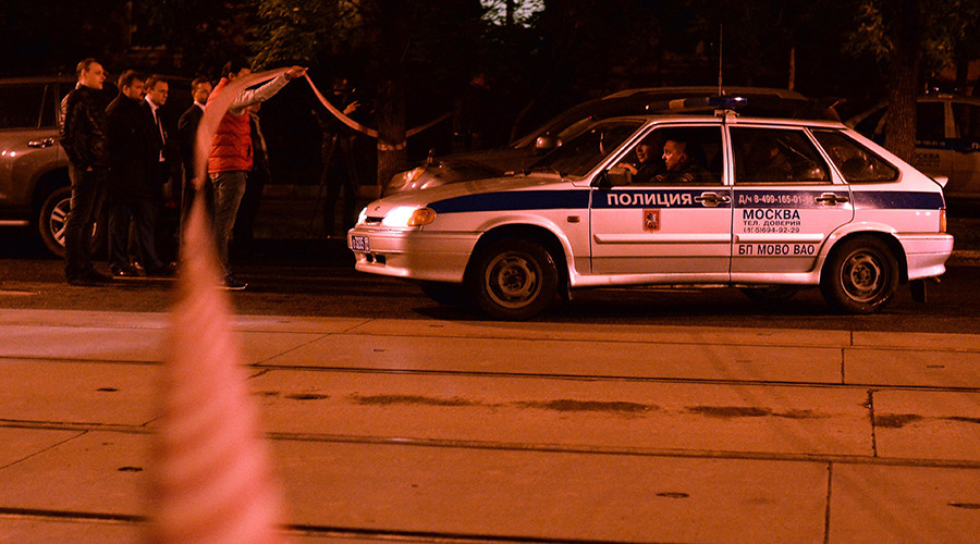 Hundreds evacuated as police sweep 5 railway stations in Moscow after bomb threats
