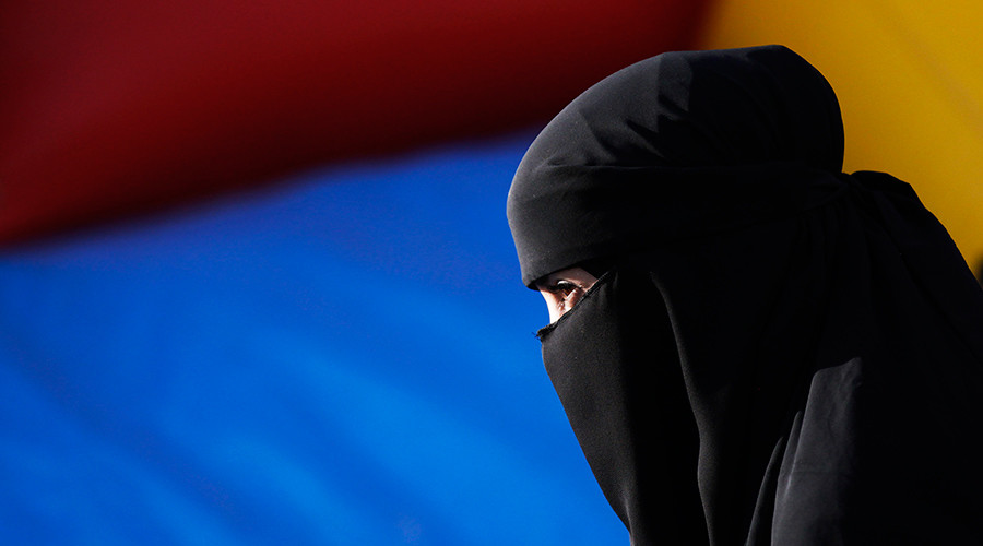 No more polygamy & underage wives for immigrants, says German minister