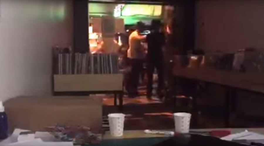 ‘Islamist’ mob terrorizes Turkish record store for celebrating Radiohead’s new album (GRAPHIC)