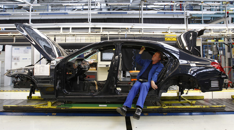 Daimler inks deal to open Mercedes-Benz plant in Moscow Region