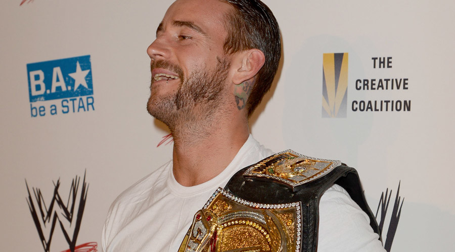 Ex-WWE star to make MMA debut at UFC 203