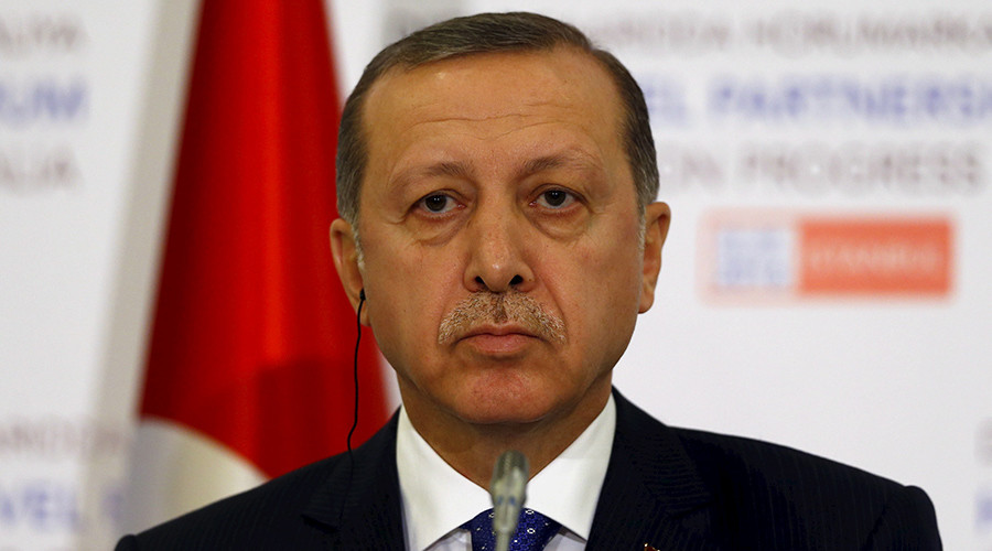 Erdogan threatens to hold EU bid referendum unless Turkey gets visa-free travel