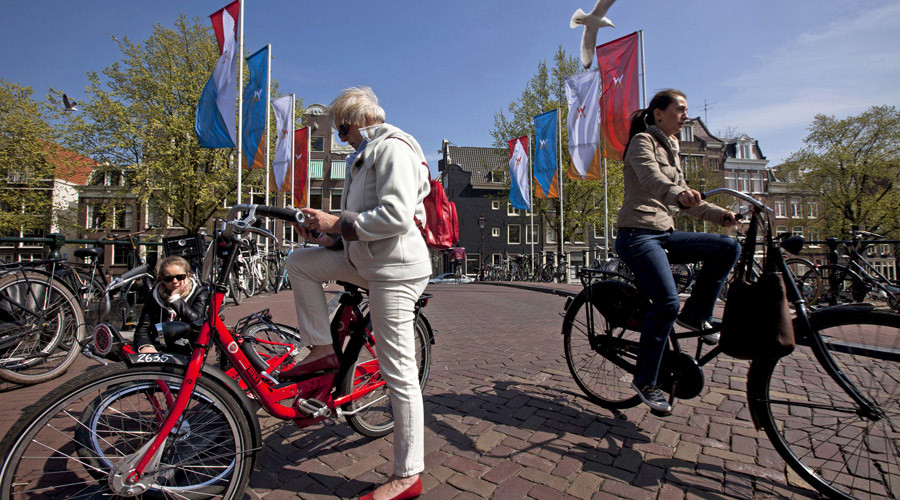 Amsterdam wants to take London's crown as global financial hub