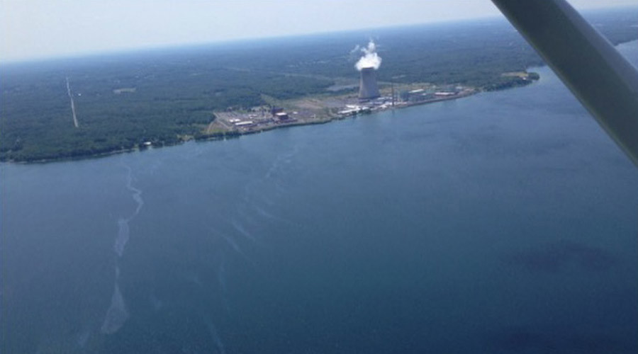 ‘Sheen’ spotted on Lake Ontario near nuclear power plant