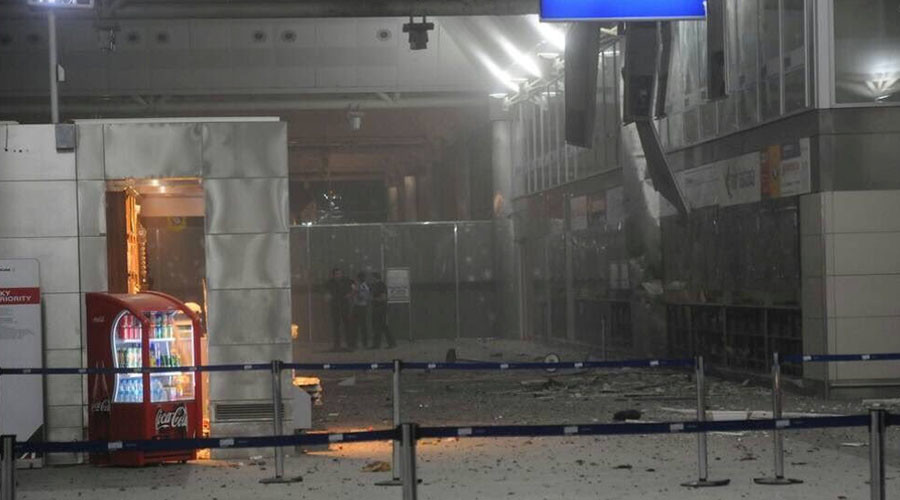 CCTV of Turkey attack: Moment Ataturk Airport bomber explodes himself after being shot (GRAPHIC)