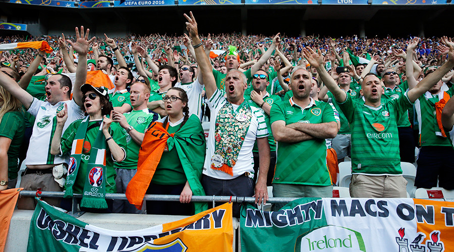 Euro 2016: Irish eyes smiling after fans receive prestigious French award