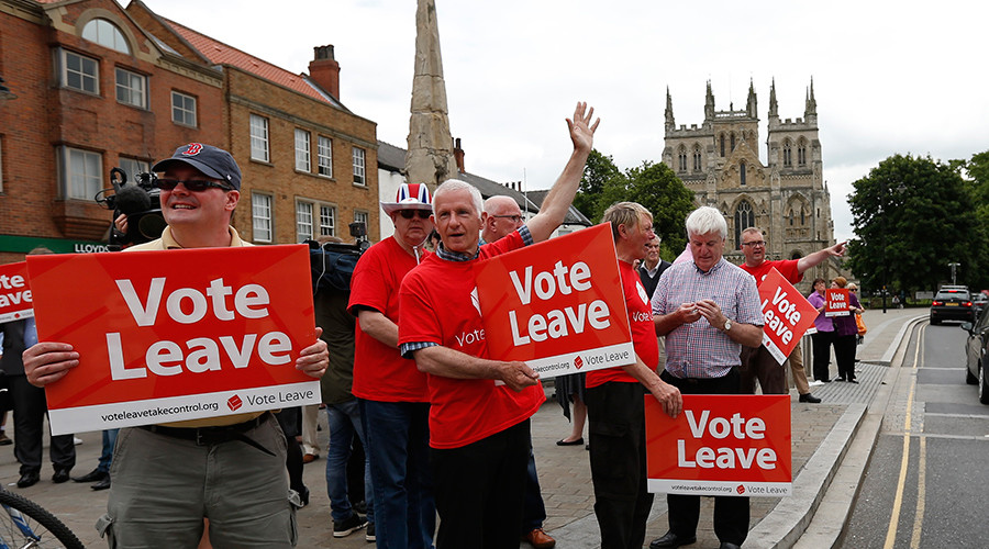 Class war? Bitter social divide was major factor in vote for Brexit, study shows