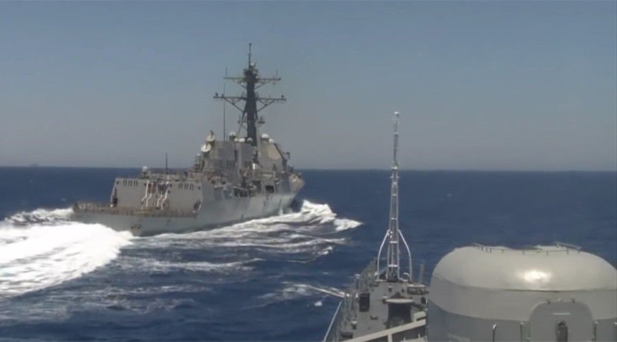 Russian frigate ‘shadowed’ US carrier in recent encounter – Pentagon sources