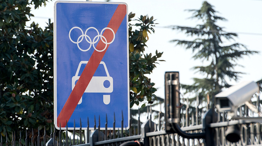 Vibrating vehicles? Russian driverless car road signs cause jolts of laughter across internet