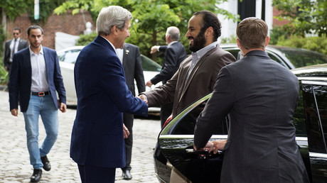 US Secretary of State John Kerry (L) greets Saudi Deputy Crown Prince Mohammed bin Salman outside Kerry's residence prior to their meeting on June 13, 2016, in Washington, DC. © Molly Riley