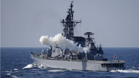 Japan Maritime Self-Defense Force (JMSDF) destroyer Shimakaze © Toru Hanai