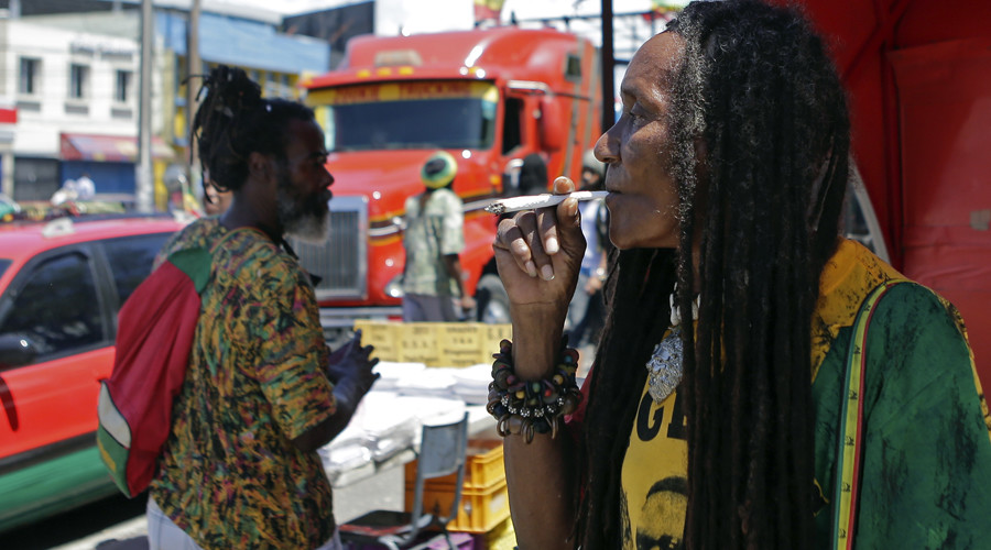 Jamaican cannabis kiosks at airports could give tourists legal highs