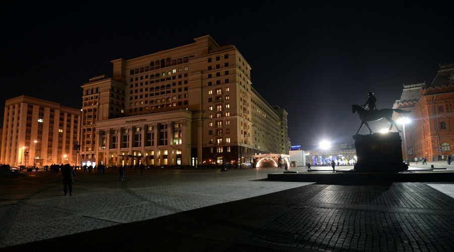 Govt mulls airport-style security measures for Russian hotels – report