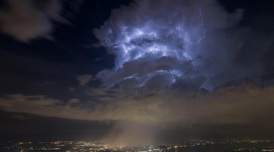 Spooky clouds over CERN spark 'portal to other dimensions’ theory 5777938dc361886a308b458f