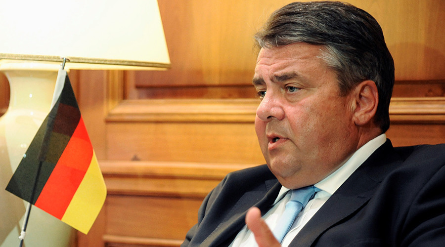 German vice chancellor calls for dual citizenship for young Brits living in Europe