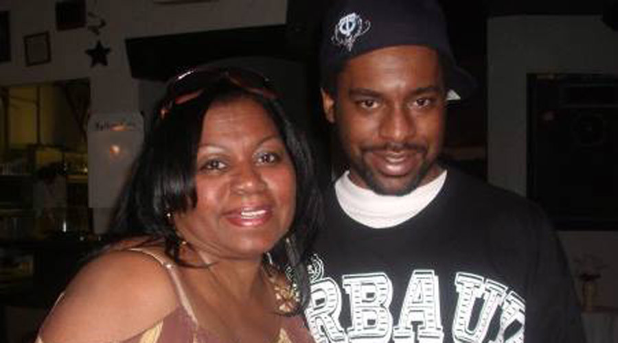 #PhilandoCastile: Shock & anger as world reacts to black man's killing by police