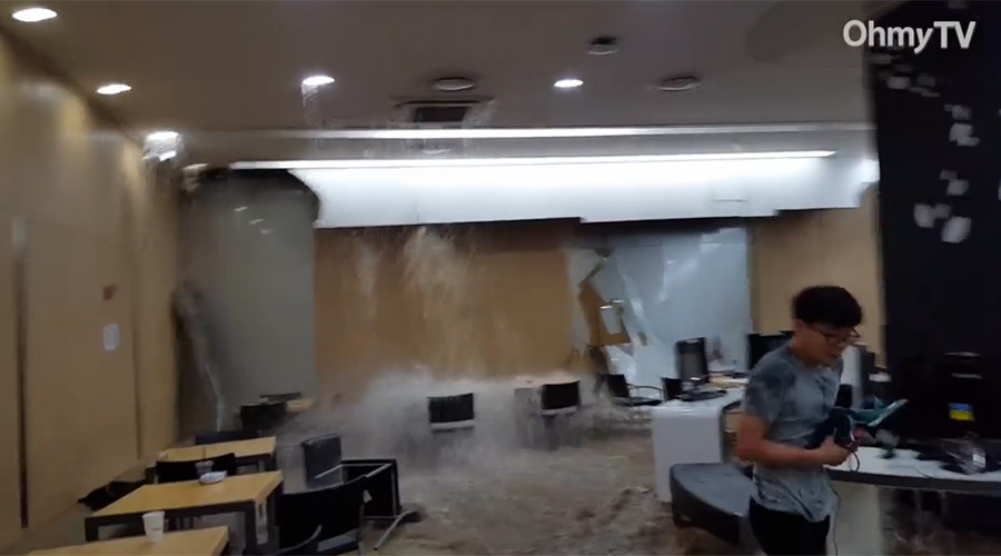 Extreme learning conditions: Waterfall crashes into college classroom (VIDEO)