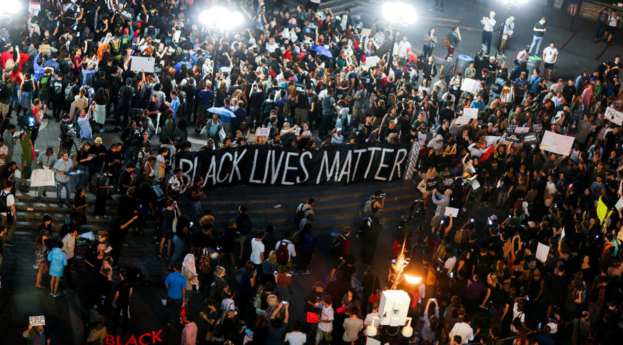 Protests, outrage & grief in aftermath of fatal shooting of cops in Dallas