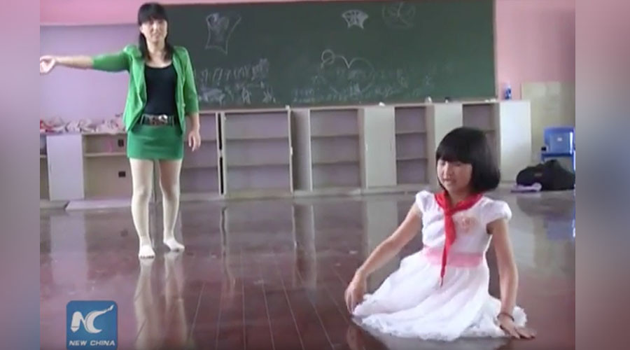 Chinese girl who learned to dance with no legs becomes national inspiration (VIDEO)