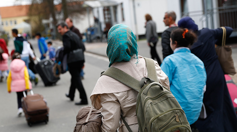 Over half of Europeans link terrorism to refugee influx – PEW survey