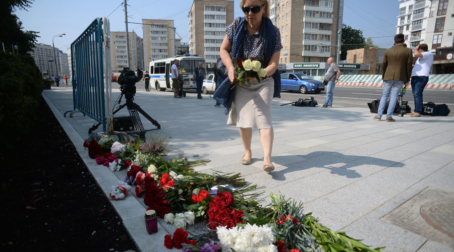 Putin: Russia feels for French loss from terrorism, having own experience