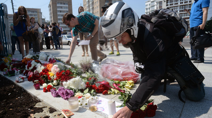 ‘Grief has no nationality’: Russians pay tribute to Nice attack victims (PHOTOS)