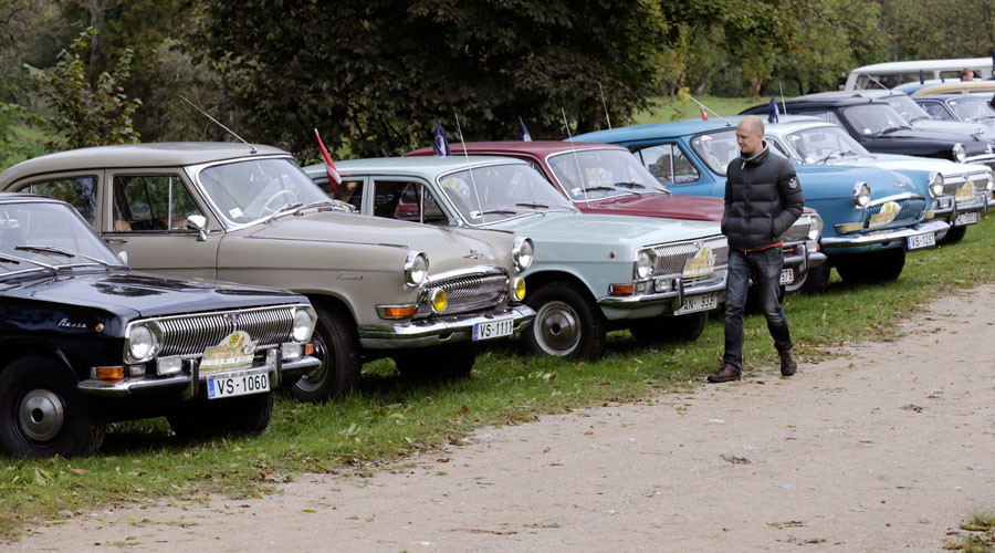 Vintage Soviet cars dumped by migrants auctioned off in Finland