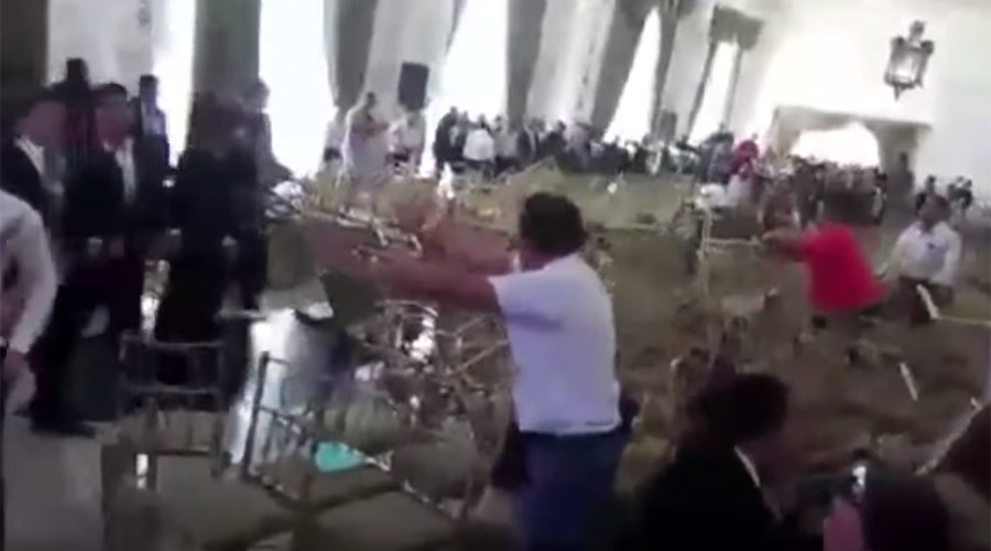 Badly behaved teachers fight with chairs as Mexico conference busts up (VIDEO)