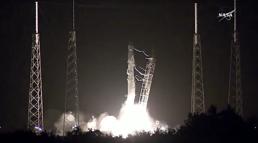 SpaceX’s Dragon spaceship launched to ISS, first stage returned successfully
