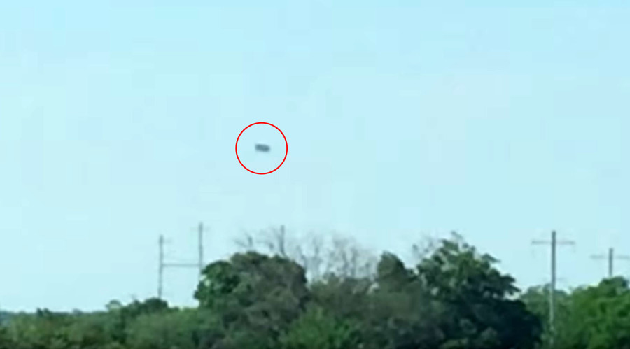 POLL: Huge UFO over NY baffles witnesses, what do you think it is? (VIDEO)