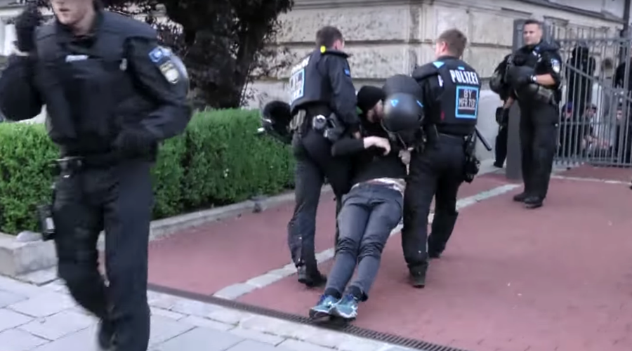 ‘Pegimon Go’: Dozens arrested as Pokemon fans, Antifa face right-wing Pegida in Munich