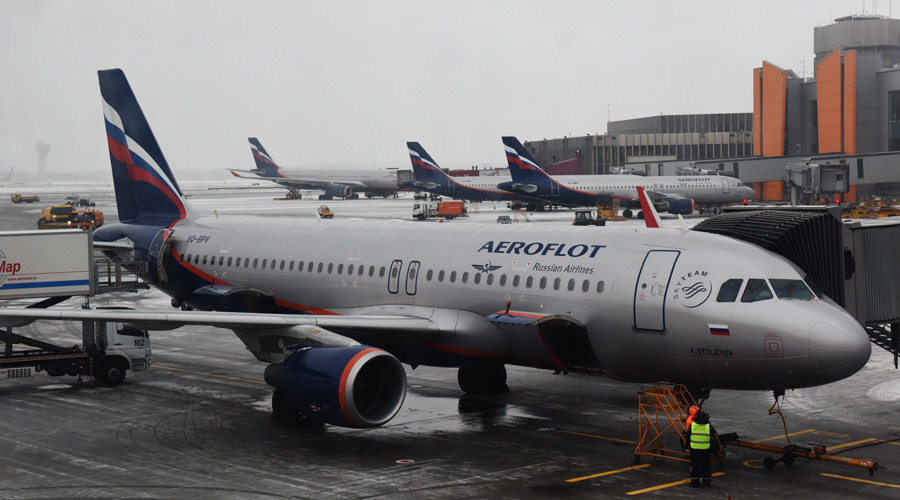 Airline ticket sales suspended for Russians traveling to Turkey