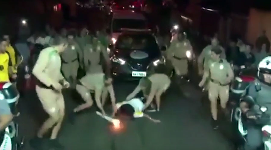 Blaze of glory? Olympic torch bearer falls flat while running for Rio (VIDEO)