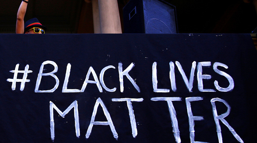 Ohio judge jails attorney for wearing Black Lives Matter badge in court