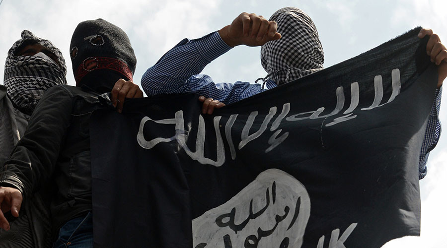 French Muslim showers ISIS with insults for betraying Islam in 7-minute viral rant