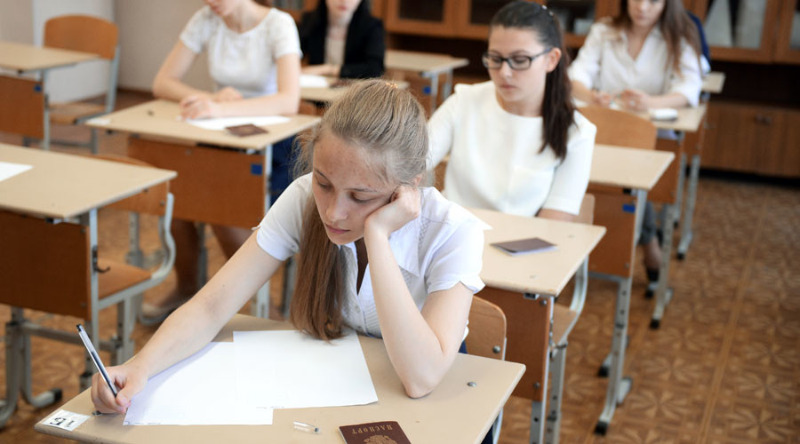 Authorities fine Russian schools for using cellular signal jammers at exams