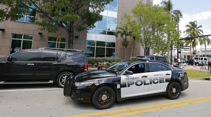 Miami police headquarters evacuated over suspicious package