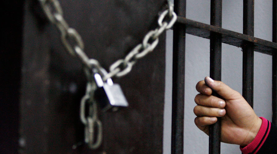 Welsh teen held captive, beaten & starved in Saudi Arabia, court told