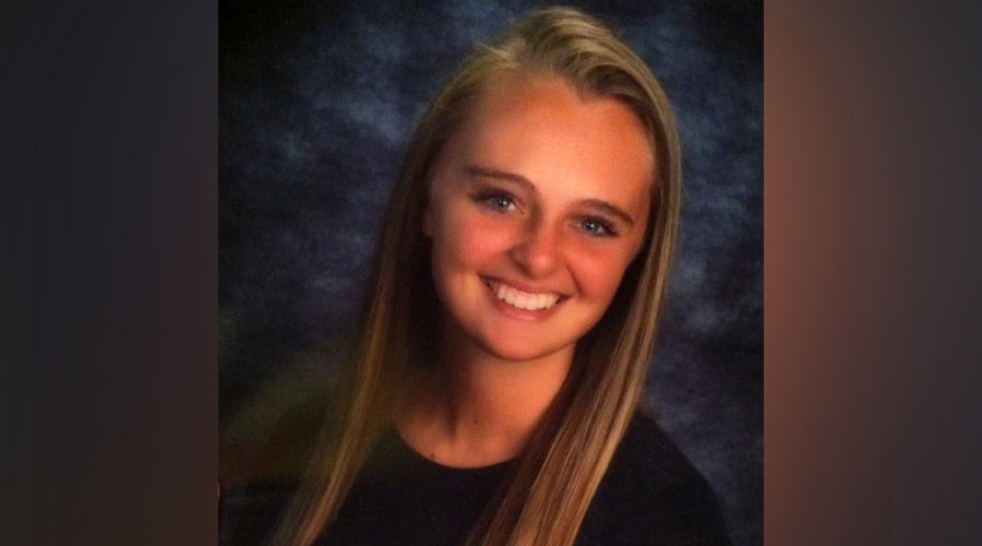 Teen accused of convincing boyfriend to kill himself tries to block access to evidence