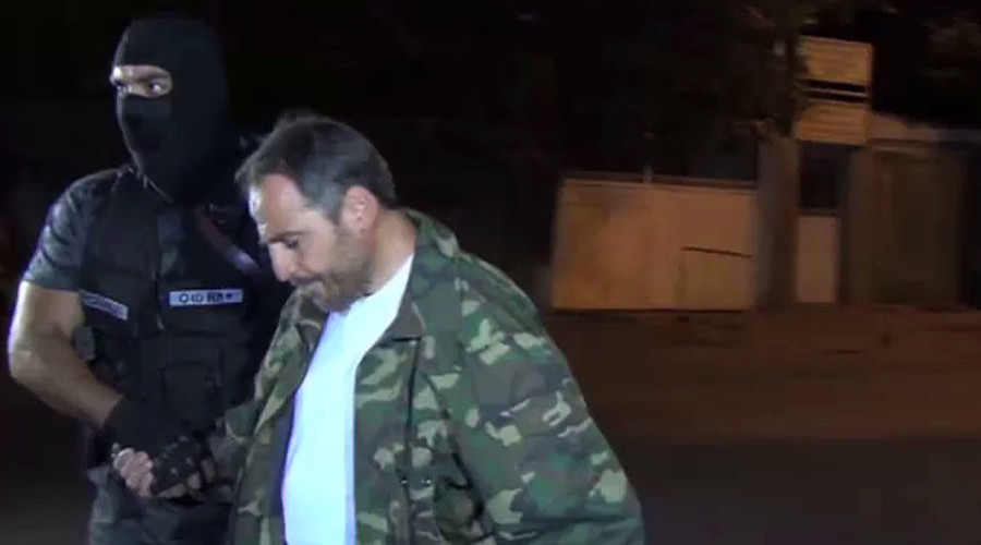 20 Armenian gunmen surrender after 2-week siege of police station (VIDEO)