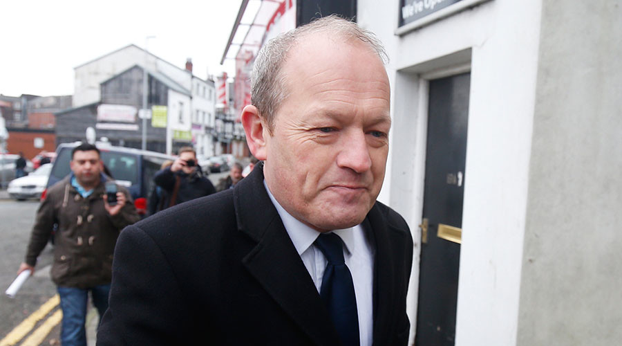 British MP Simon Danczuk, 49, allegedly had sex with 22yo on constituency office desk